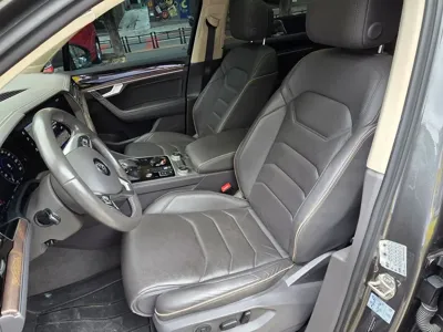 Volkswagen Touareg 2020, 172925 км, за 20940 USD - фото 7