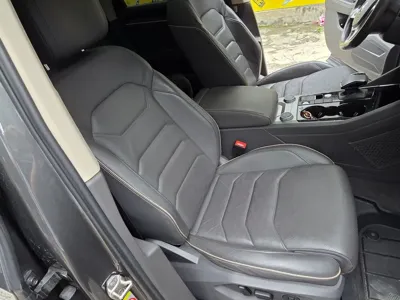 Volkswagen Touareg 2020, 172925 км, за 20940 USD - фото 10