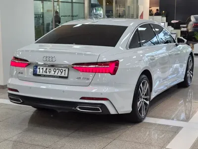 Audi A6 2023, 53080 км, за 23402.45 USD