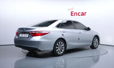 Toyota Camry 2017, 86204 км, за 9888.12 USD