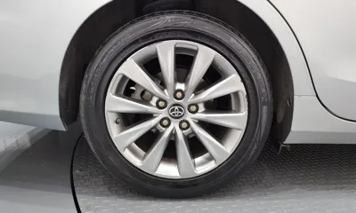 Toyota Camry 2017, 86204 км, за 9888.12 USD