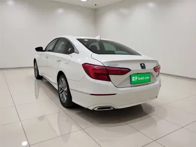 Honda Inspire 2020, 34300 км, за 11668.4 USD