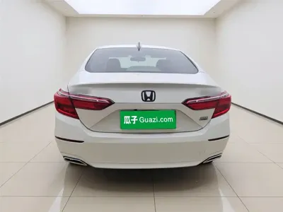 Honda Inspire 2020, 34300 км, за 11668.4 USD