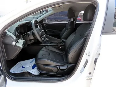 Hyundai Avante 2022, 67687 км, за 9621.01 USD
