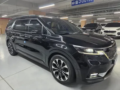 Kia Canival 2022, 97115 км, за 15796.65 USD