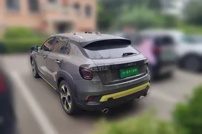 Lynk & Co 02 2022, 28600 км, за 9753 USD