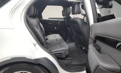 Land Rover Discovery 2019, 102295 км, за 14582.23 USD - фото 12