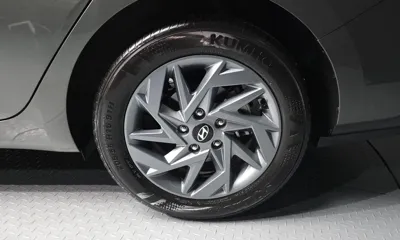 Hyundai Avante 2024, 28321 км, за 14983.72 USD
