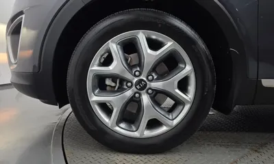Kia Sorento 2016, 91214 км, за 9188.27 USD