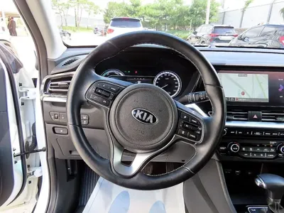 Kia Niro 2021, 37599 км, за 13531.11 USD - фото 8