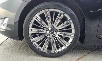 Kia K7 2015, 78063 км, за 6114.47 USD