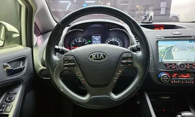 Kia K3 2014, 80116 км, за 4394.38 USD - фото 13