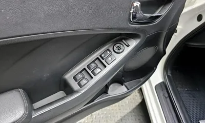 Kia K3 2014, 80116 км, за 4394.38 USD - фото 17