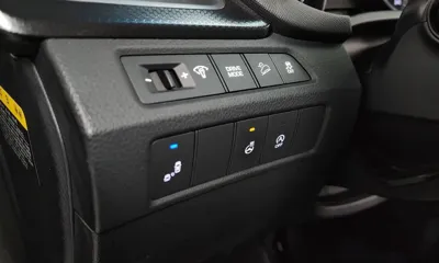 Hyundai Santafe 2018, 125144 км, за 8450.88 USD - фото 27
