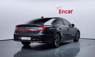 Hyundai Sonata 2022, 94935 км, за 12603.39 USD