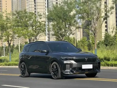 Voyah Free 2025, 15000 км, за 17627.67 USD
