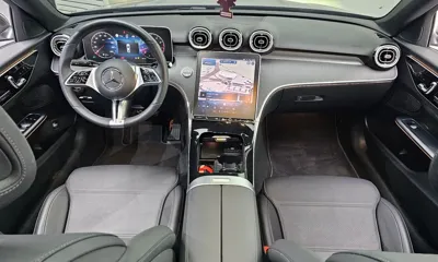 Mercedes-Benz C-Class 2023, 34083 км, за 25400.66 USD - фото 7