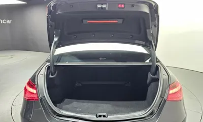 Mercedes-Benz C-Class 2023, 34083 км, за 25400.66 USD - фото 20