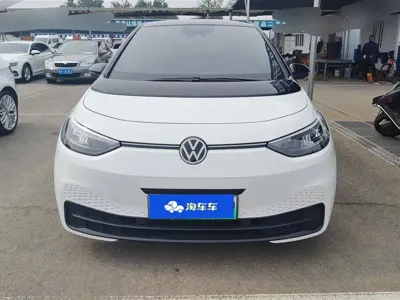 Volkswagen ID.3 2024, 36100 км, за 12992.69 USD