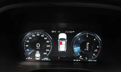 Volvo XC60 2018, 102530 км, за 17395.3 USD - фото 8