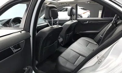 Mercedes-Benz C-Class 2010, 131493 км, за 2966.63 USD - фото 12