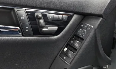 Mercedes-Benz C-Class 2010, 131493 км, за 2966.63 USD - фото 14