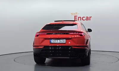 Lamborghini Urus 2023, 28380 км, за 196921.36 USD
