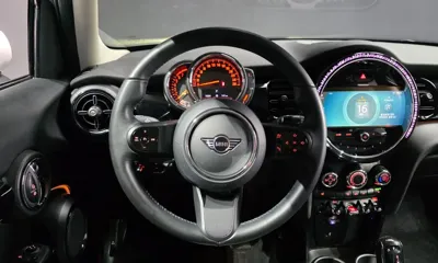 MINI Cooper 2023, 58979 км, за 13088.32 USD