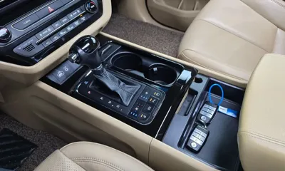 Kia Canival 2016, 124873 км, за 8008.4 USD - фото 9