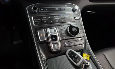 Hyundai Santafe 2023, 91923 км, за 12465.54 USD - фото 9