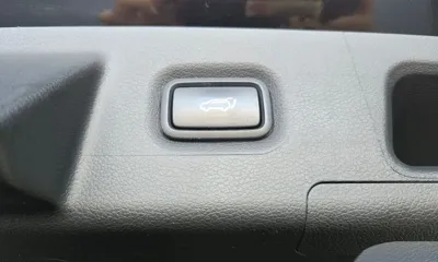 Hyundai Santafe 2023, 91923 км, за 12465.54 USD - фото 32