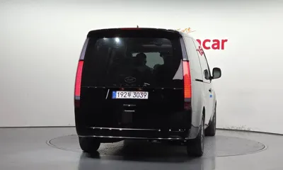 Hyundai Staria 2025, 60 км, за 40698.44 USD