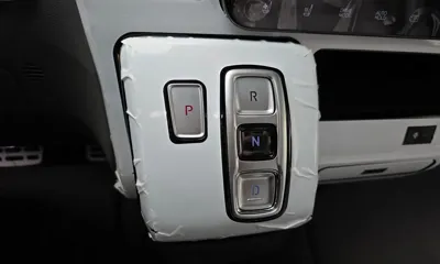 Hyundai Staria 2025, 60 км, за 40390.9 USD - фото 9