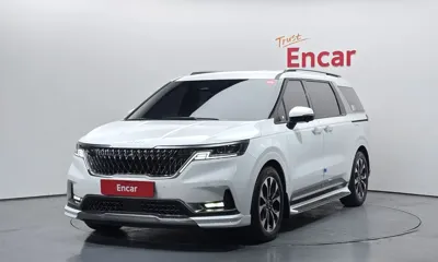 Kia Canival · 2023 год