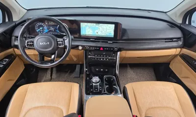 Kia Canival 2023, 53613 км, за 19491.24 USD - фото 7