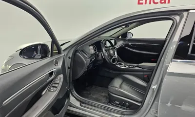 Hyundai Sonata 2022, 47873 км, за 15562.9 USD - фото 11