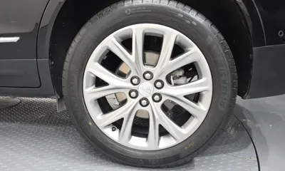 Cadillac XT5 2020, 77175 км, за 18051.73 USD - фото 21