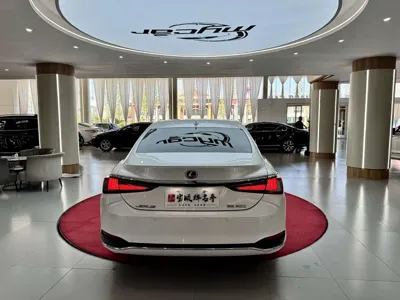 Lexus ES 2024, 41000 км, за 25784.94 USD - фото 6