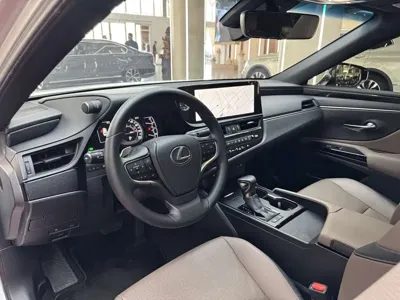 Lexus ES 2024, 41000 км, за 25784.94 USD - фото 11