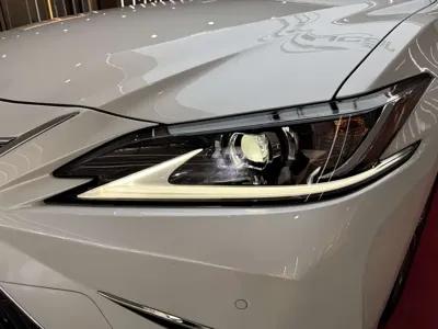 Lexus ES 2024, 41000 км, за 25784.94 USD - фото 34