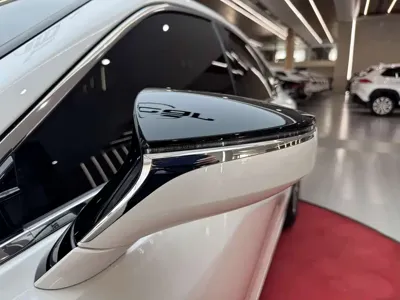 Lexus ES 2024, 41000 км, за 25784.94 USD - фото 35