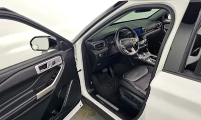 Ford Explorer 2023, 34366 км, за 21990.29 USD - фото 10
