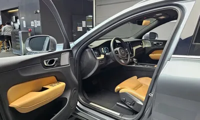 Volvo XC60 2018, 53572 км, за 20192.06 USD - фото 11