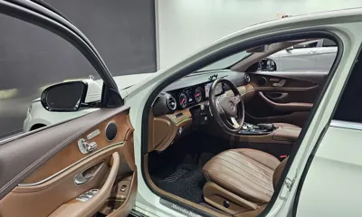 Mercedes-Benz E-Class 2018, 91657 км, за 15547.76 USD - фото 10