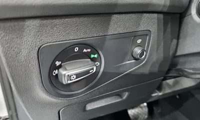 Volkswagen Tiguan 2022, 40174 км, за 29473.55 USD - фото 20