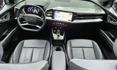 Audi Q4 e-tron 2023, 15621 км, за 23975.29 USD - фото 7