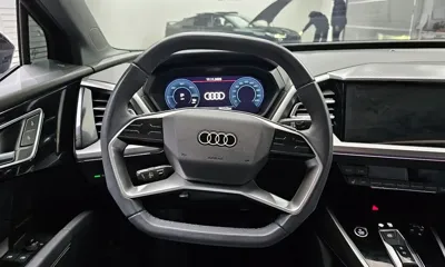 Audi Q4 e-tron 2023, 15621 км, за 23975.29 USD - фото 13