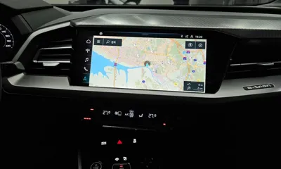 Audi Q4 e-tron 2023, 15621 км, за 23975.29 USD - фото 18
