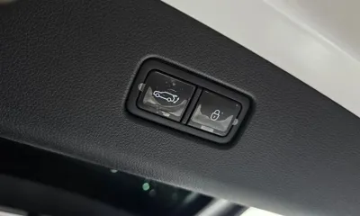 Genesis GV70 2025, 7428 км, за 34042.86 USD - фото 15