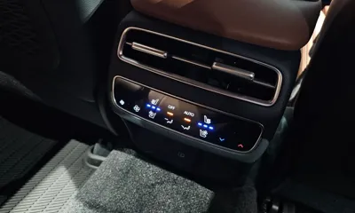 Genesis GV70 2025, 7428 км, за 34042.86 USD - фото 29